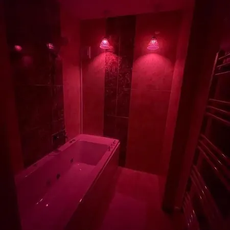 Enjoy House Апартаменты *